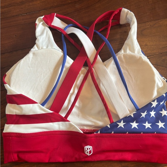Born Primitive- SZ M USA Flag Ignite Sports Bra Red, White, Blues - Picture 3 of 8